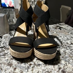 Micheal Kors Wedge with back zip